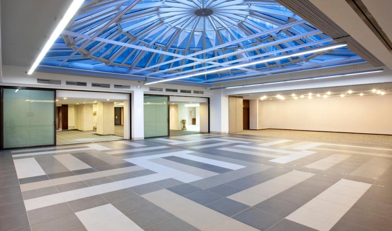 Melia Castilla Мадрид Екстериор снимка