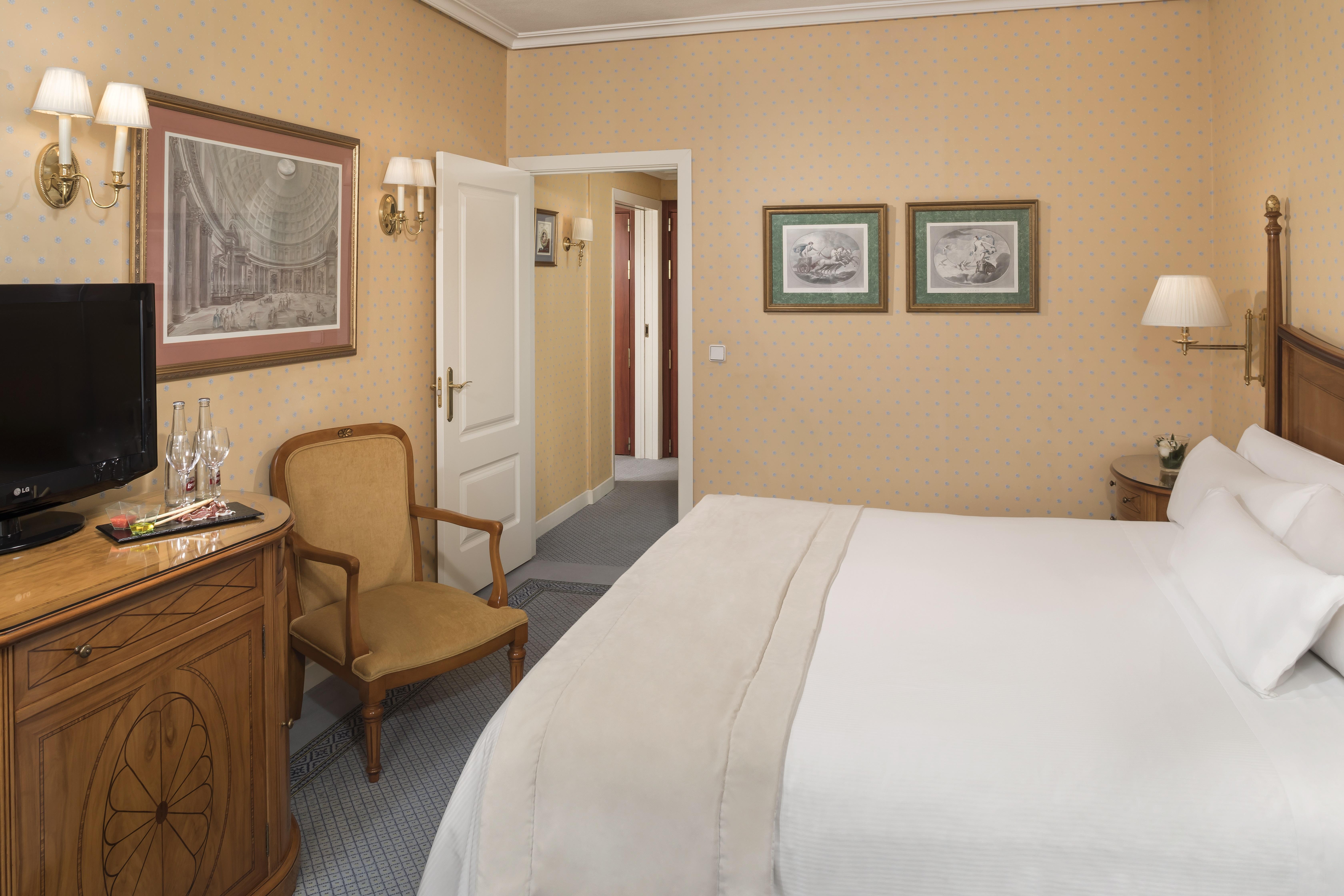 Melia Castilla Мадрид Екстериор снимка