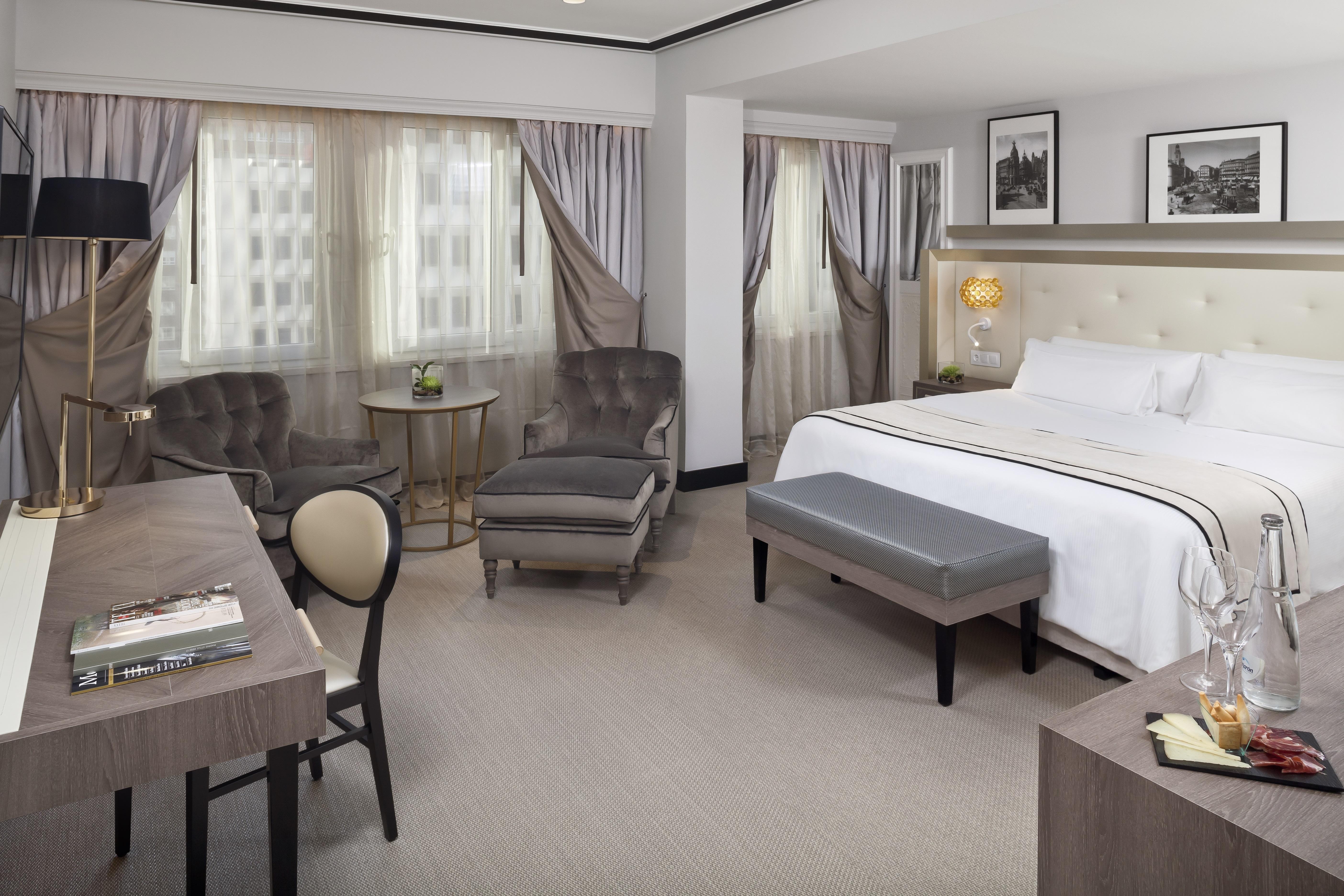 Melia Castilla Мадрид Екстериор снимка