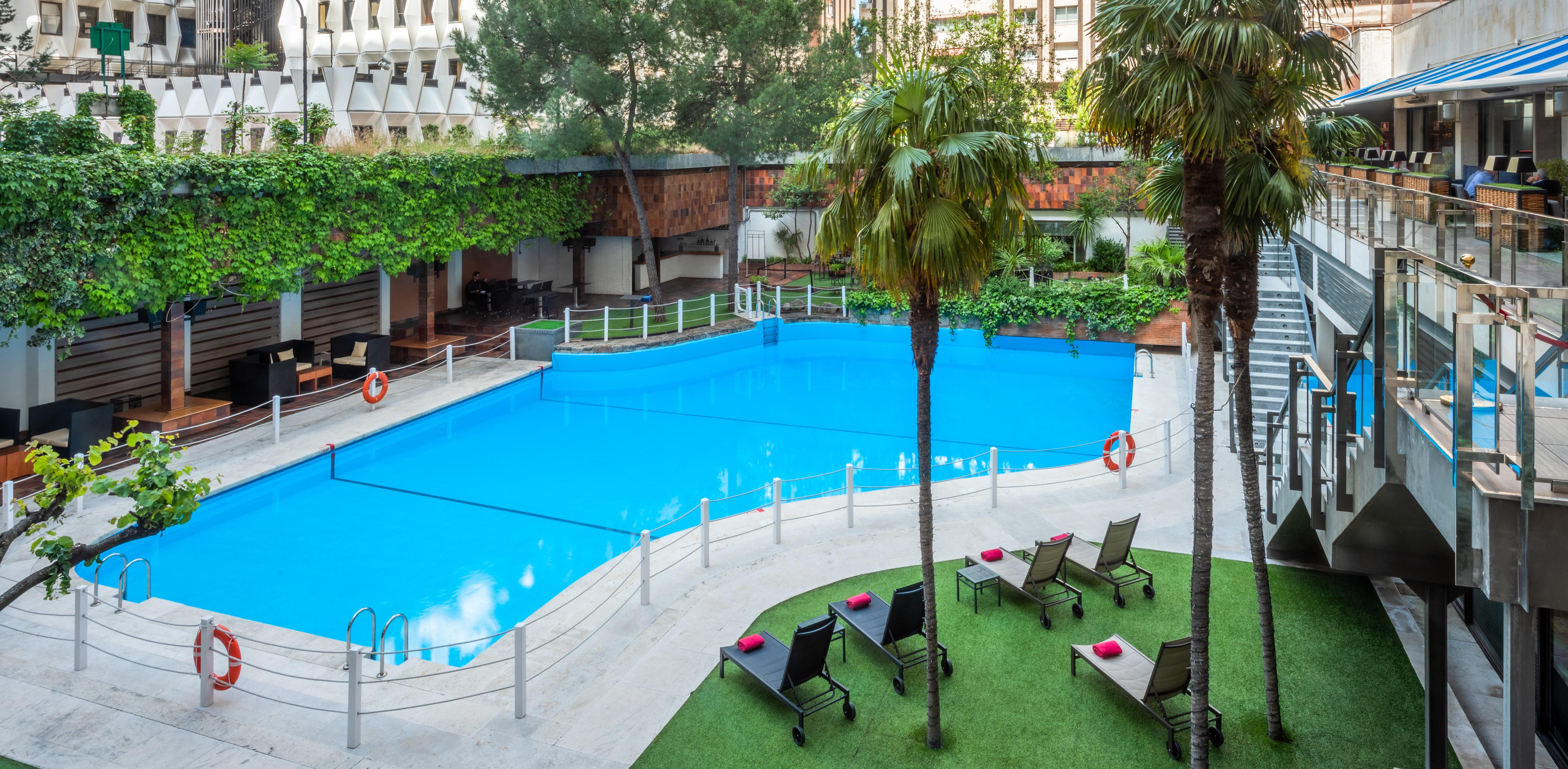 Melia Castilla Мадрид Екстериор снимка